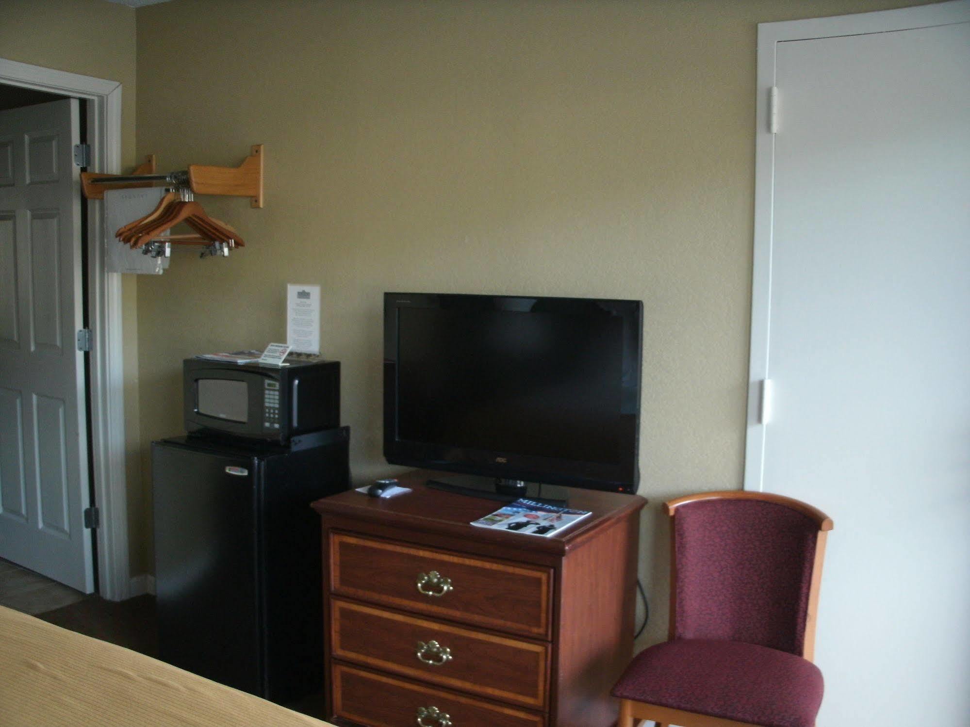 Motel 6 Millington Tn Exterior photo